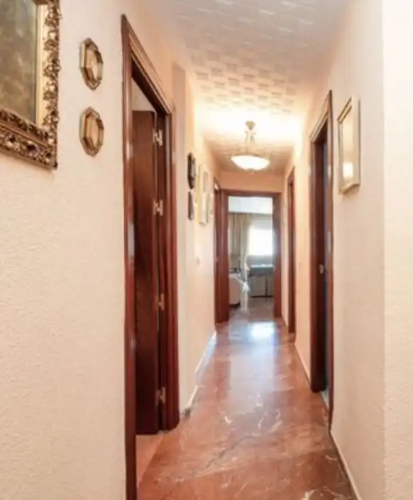 Wohnung zur Miete in Avenida de América, 40, Barrio de Zaidín