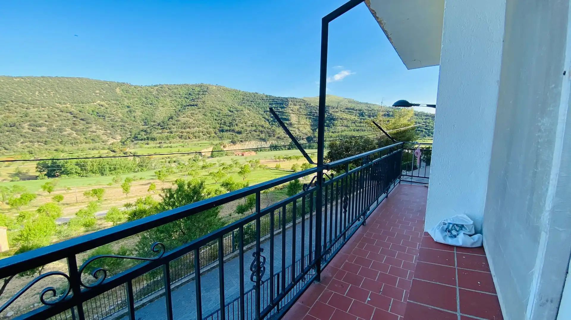 Vista exterior de Casa o chalet en venta en La Mata de Morella con Calefacción, Jardín privado y Terraza