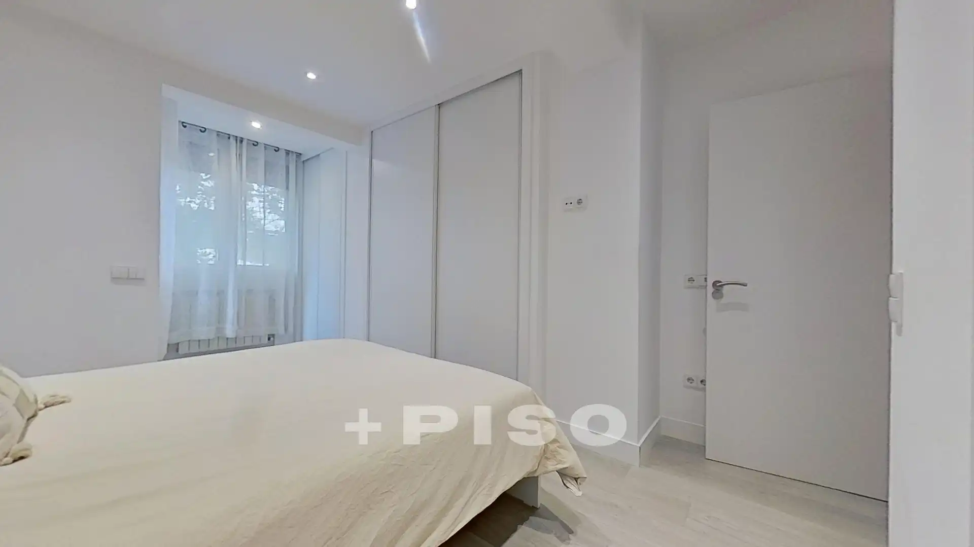 Dormitori de Pis en venda en Madrid amb Aire condicionat, Calefacció i Parquet