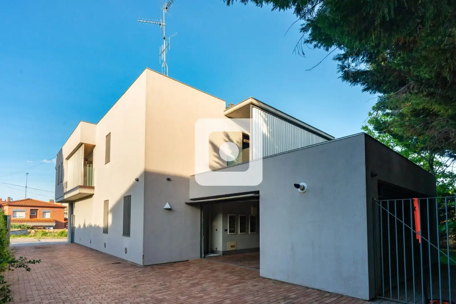 Vista exterior de Casa o chalet en venta en Figueres con Aire acondicionado, Calefacción y Piscina