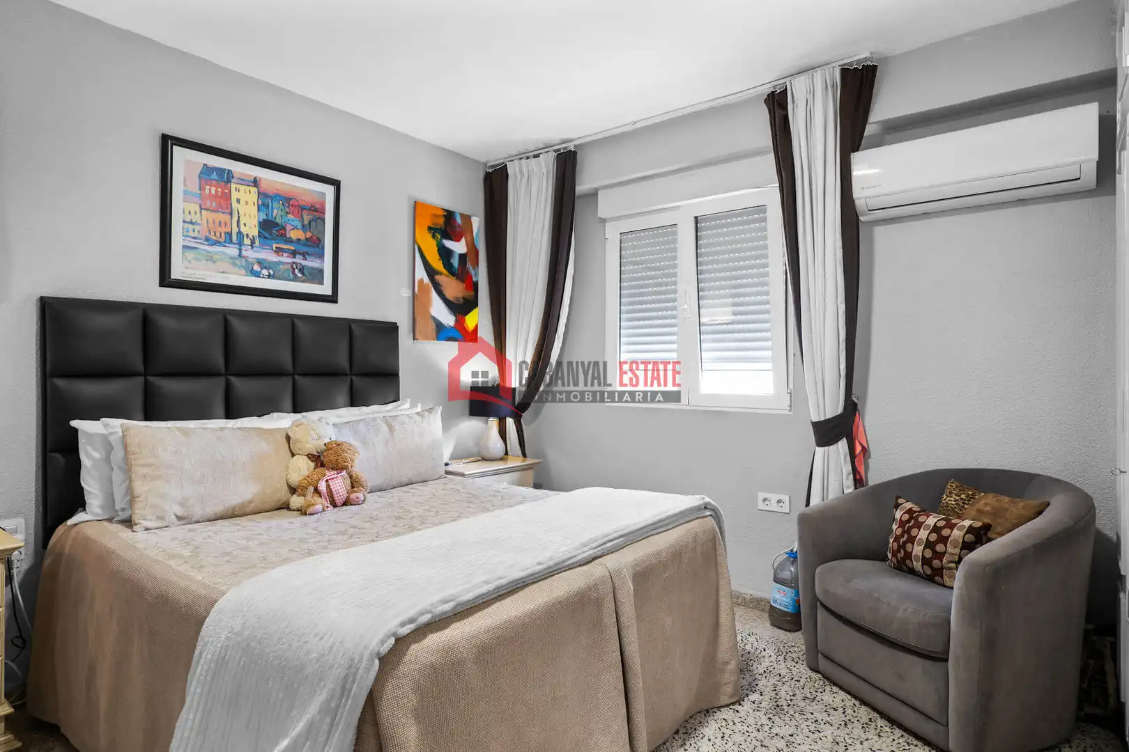 Habitación de Apartamento en venta en Valencia con Aire acondicionado, Terraza y Amueblado
