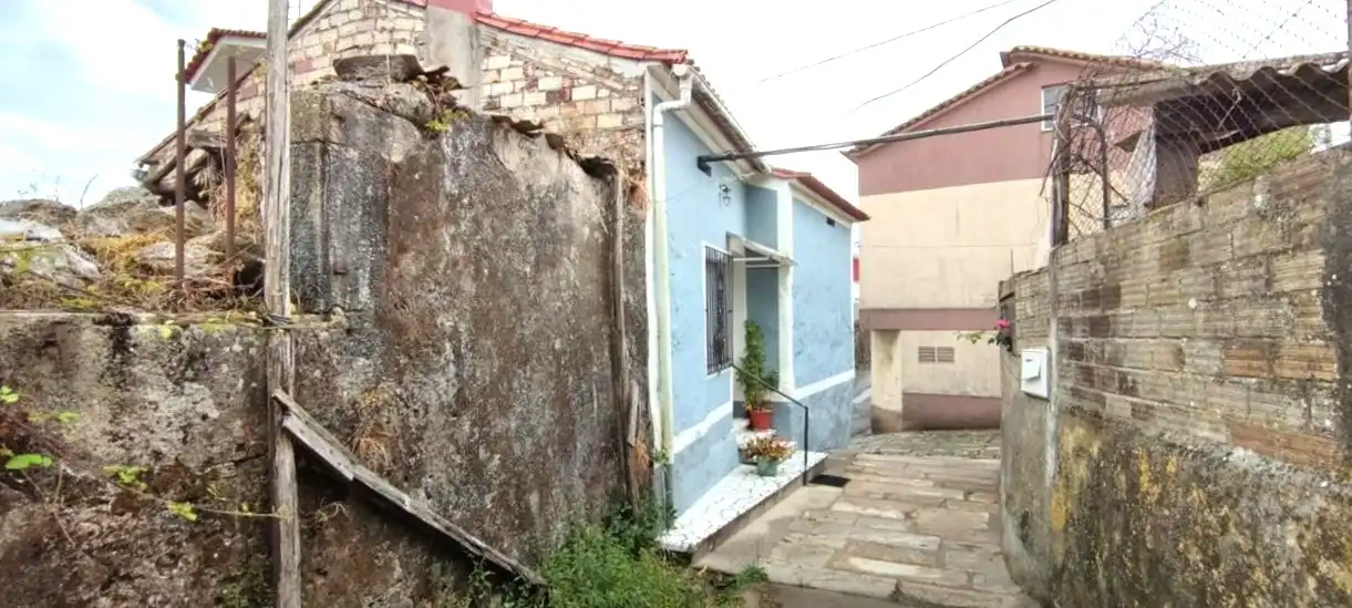 Residential zum Verkauf in De Cruz, A Guarda