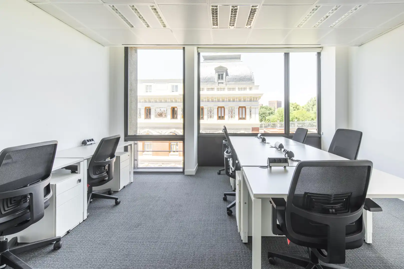 Büro zur Miete in Madrid mit Klimaanlage, Heizung und Möbliert