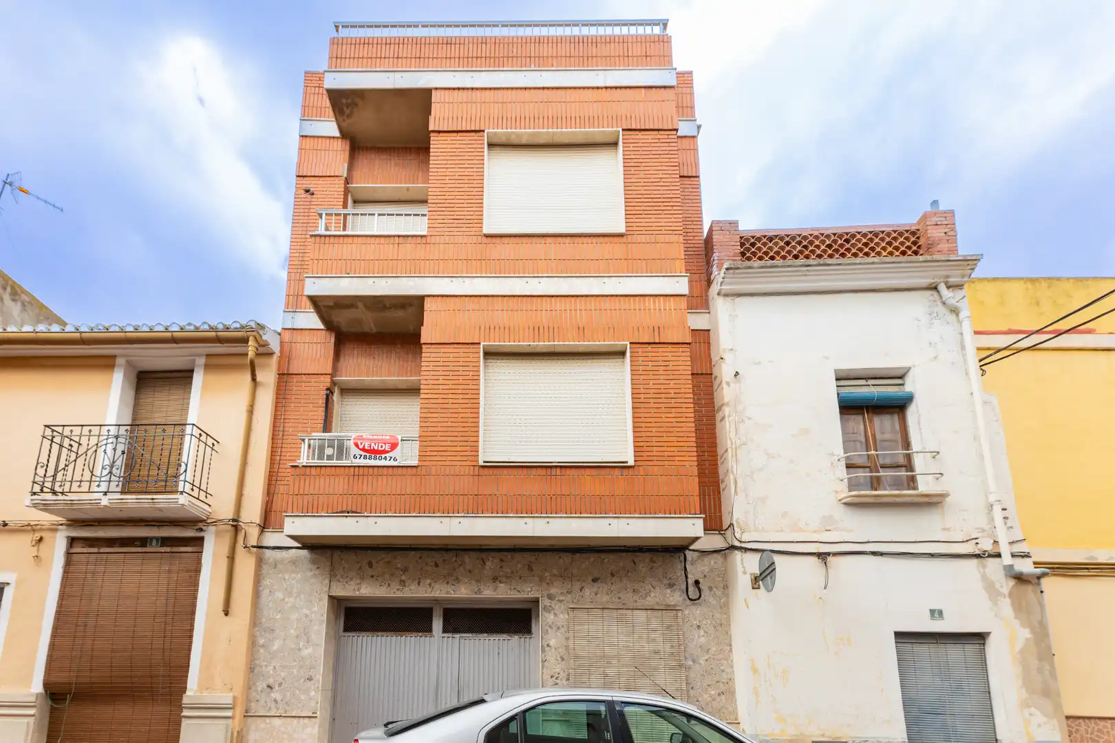 Vista exterior de Piso en venta en Llaurí con Aire acondicionado, Calefacción y Trastero