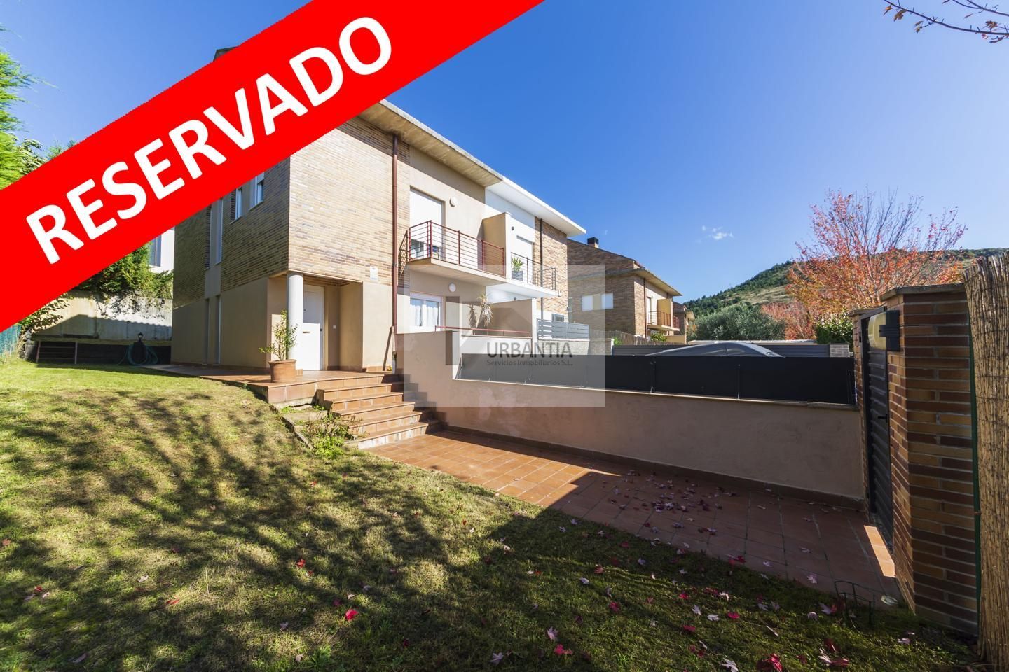 Exterior view of Single-family semi-detached for sale in Valle de Egüés / Eguesibar  with Heating, Private garden and Parquet flooring