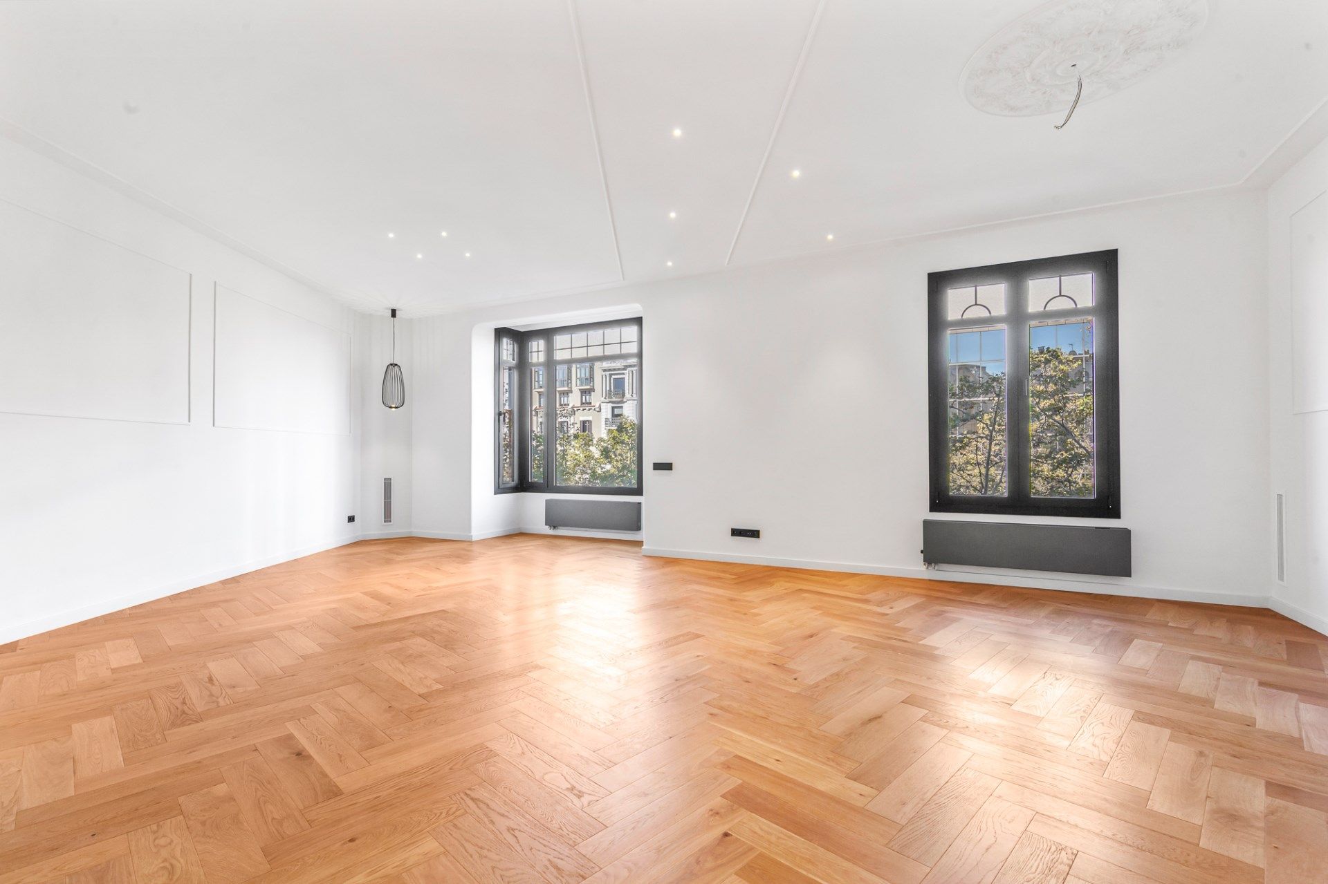 Living room of Flat for sale in  Barcelona Capital  with Air Conditioner, Heating and Balcony