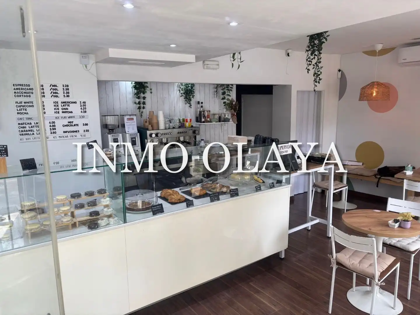 Business premises for transfer in Sarrià - Sant Gervasi