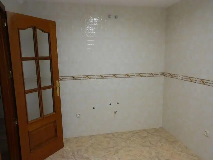 Bathroom of Flat for sale in Priego de Córdoba  with Terrace and Storage room
