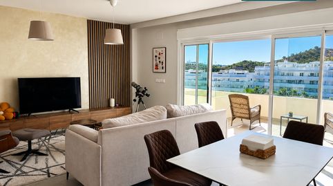 Foto 5 de Ático en venta en Avenida Camarón de la Isla, 2, Limonar, Málaga Capital