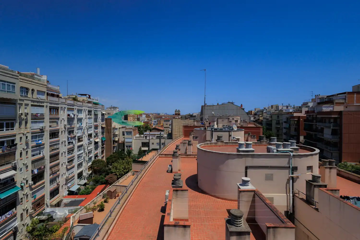 Terrassa de Pis en venda en Barcelona amb Aire condicionat, Traster i Forn