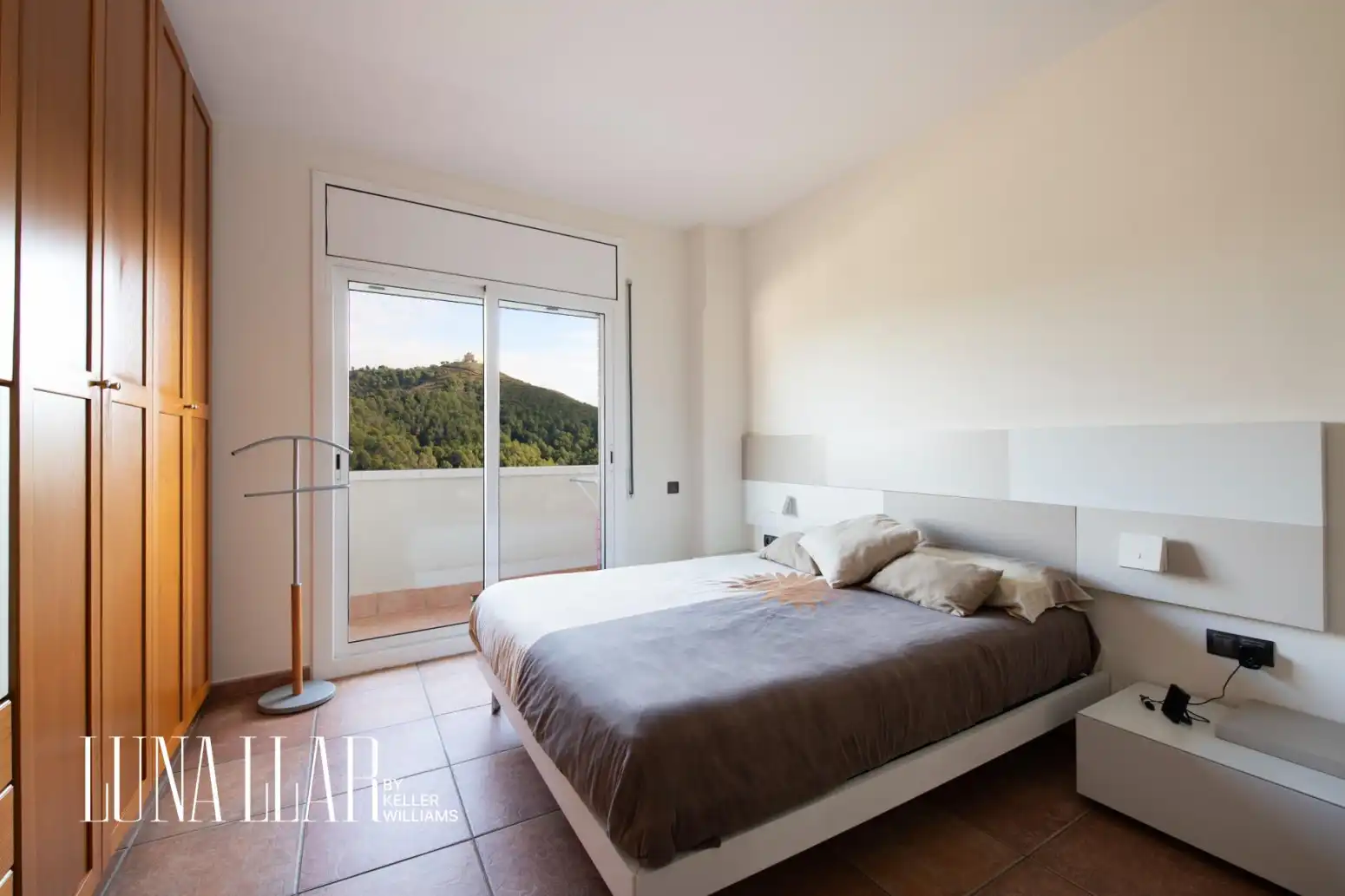 Bedroom of Detached homes for sale in Sant Climent de Llobregat  with Heating, Parquet flooring and Terrace