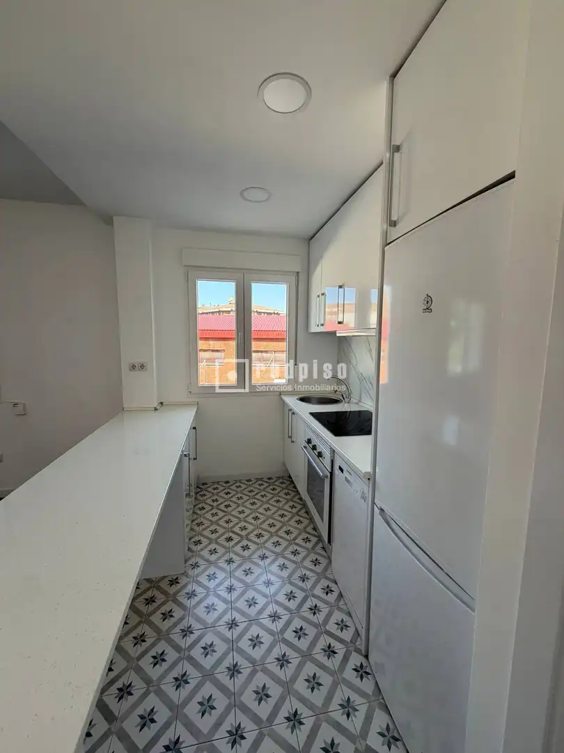 Kitchen of Flat for sale in Madrid  with Air Conditioner and Heating