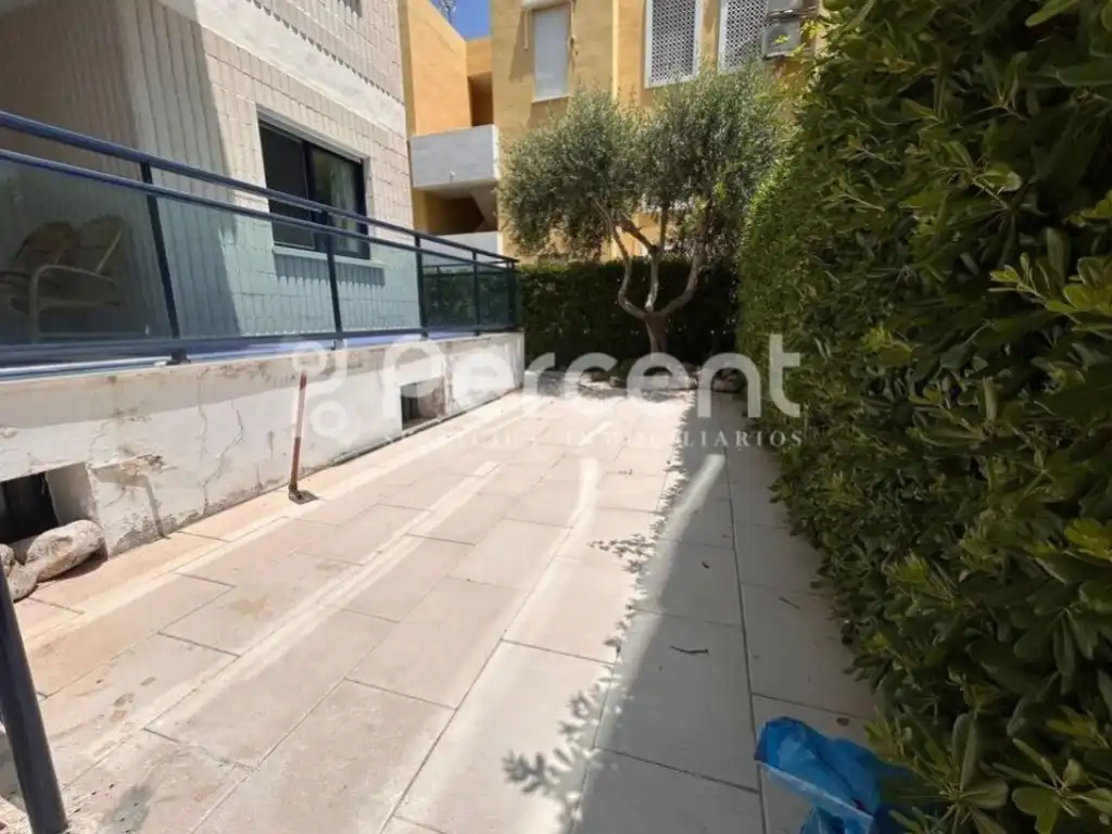 Vista exterior de Planta baixa en venda en Xeraco amb Aire condicionat, Calefacció i Jardí privat