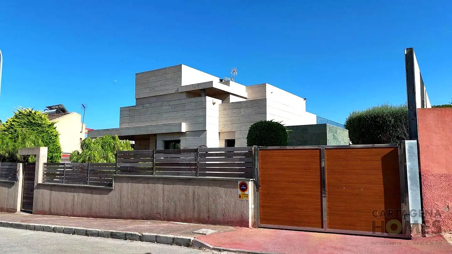 House with terrace for sale in Loma Negra, imagen 14