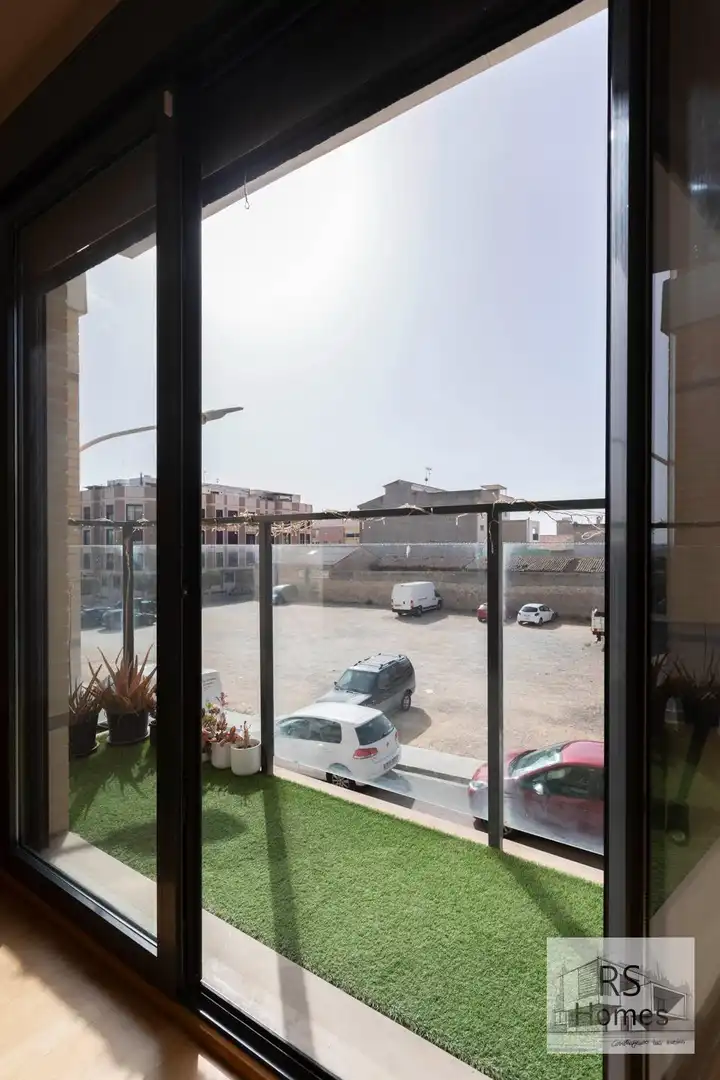 Vista exterior de Piso en venta en Benaguasil con Aire acondicionado, Terraza y Balcón