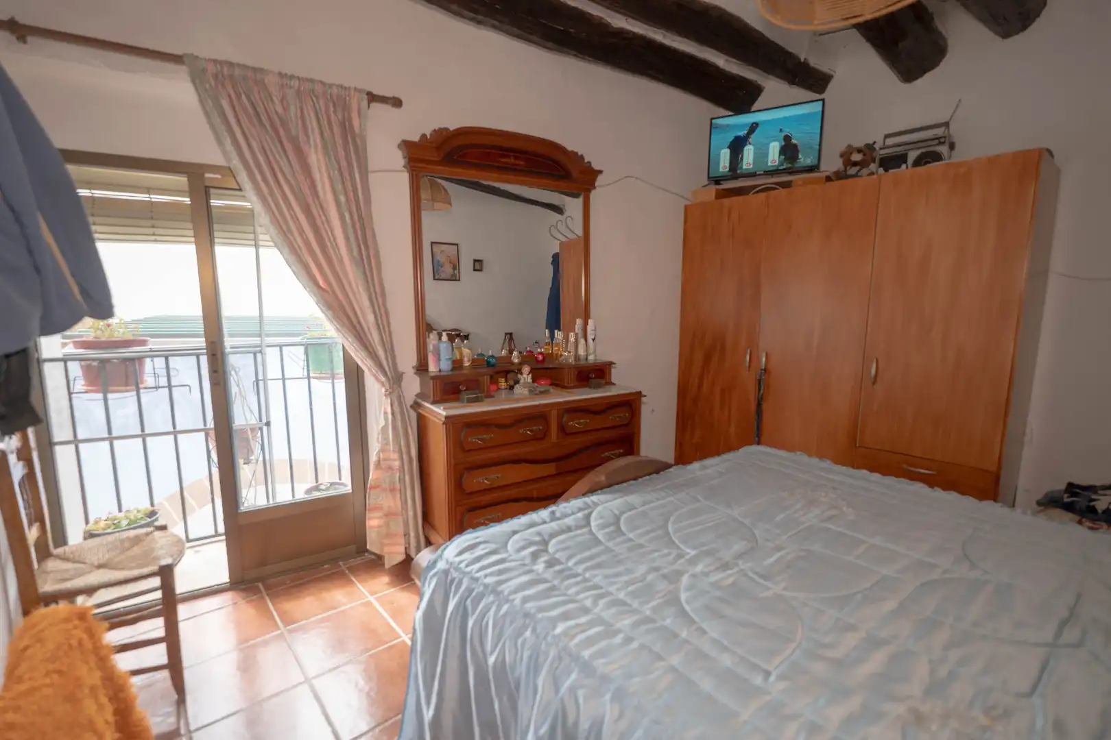 Habitación de Casa adosada en venta en Paterna del Río con Amueblado y Balcón