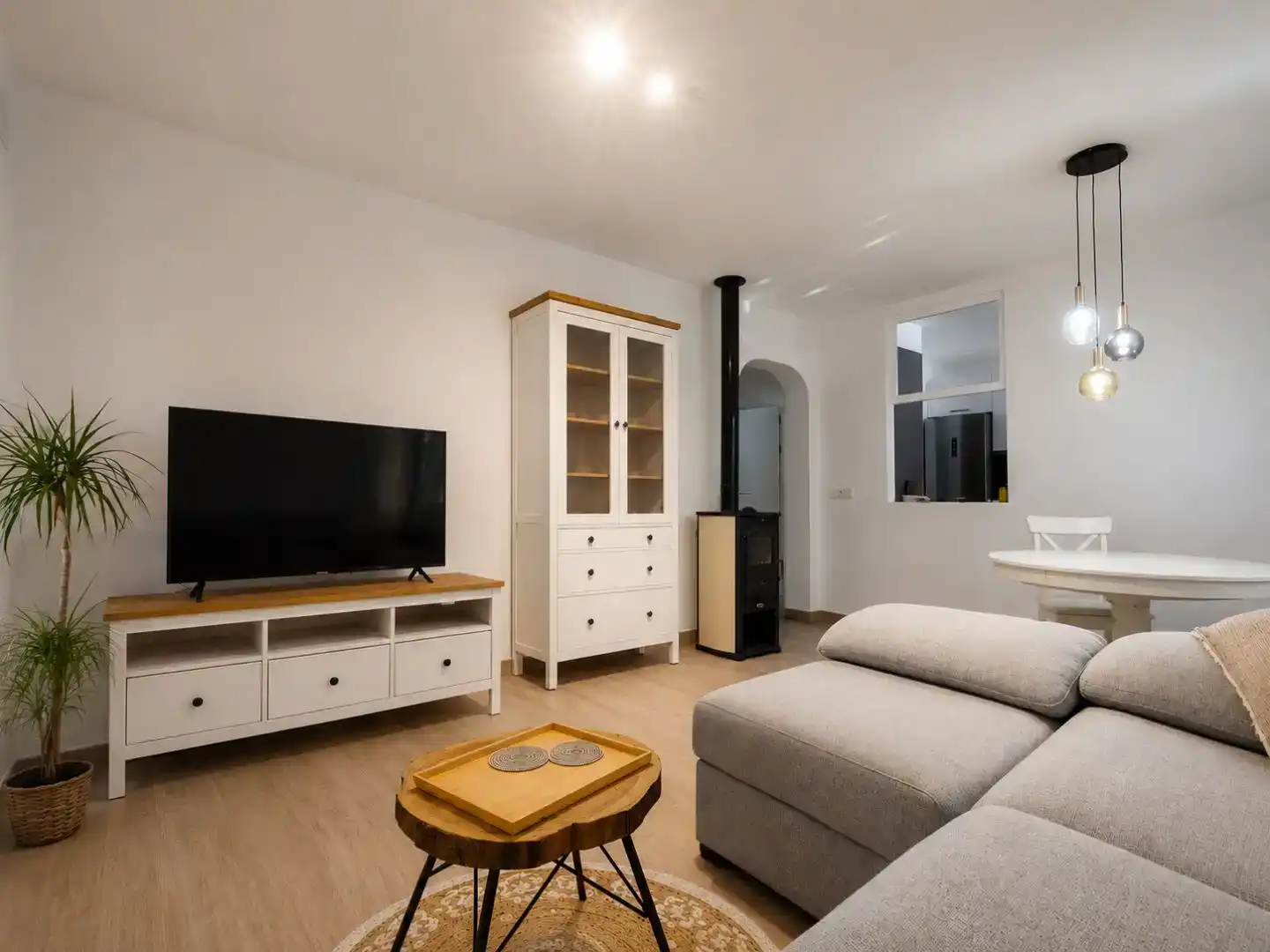 Sala de estar de Casa o chalet en venta en Santa Eulària des Riu con Aire acondicionado, Jardín privado y Trastero
