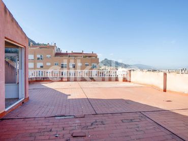 Casa in vendita a Pedanías Este
