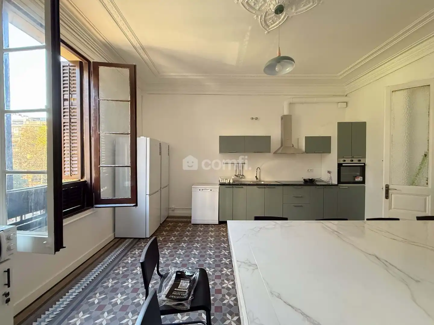 Cocina de Piso para compartir en Barcelona con Amueblado