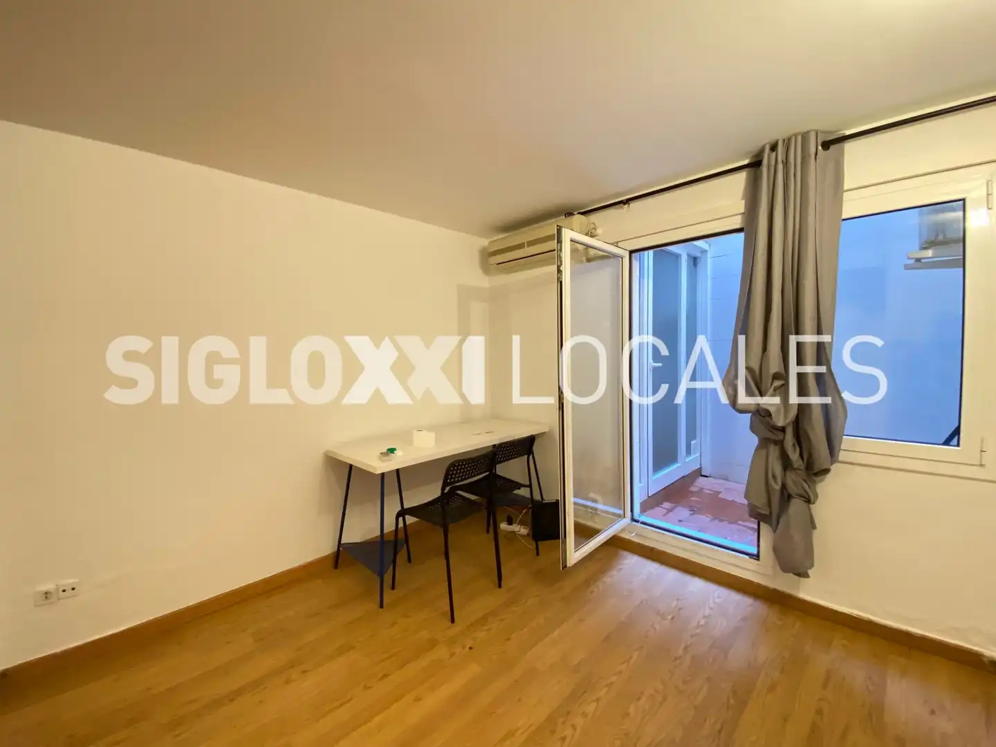 Commercial properties for sale in PASEO MARAGALL, El Congrés i els Indians