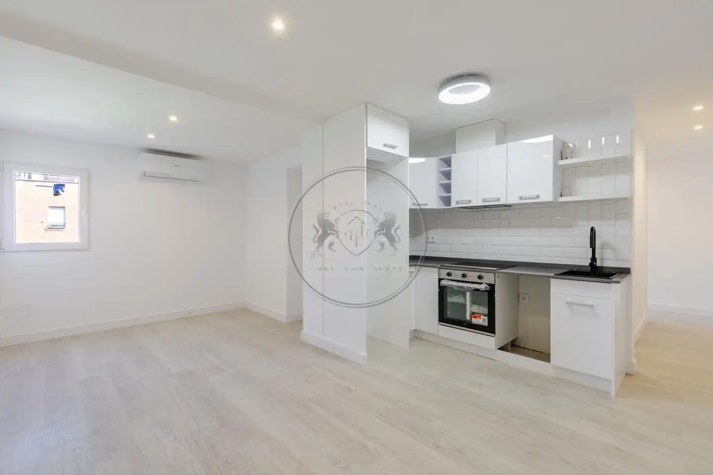 Cocina de Piso en venta en Madrid con Aire acondicionado y Alarma