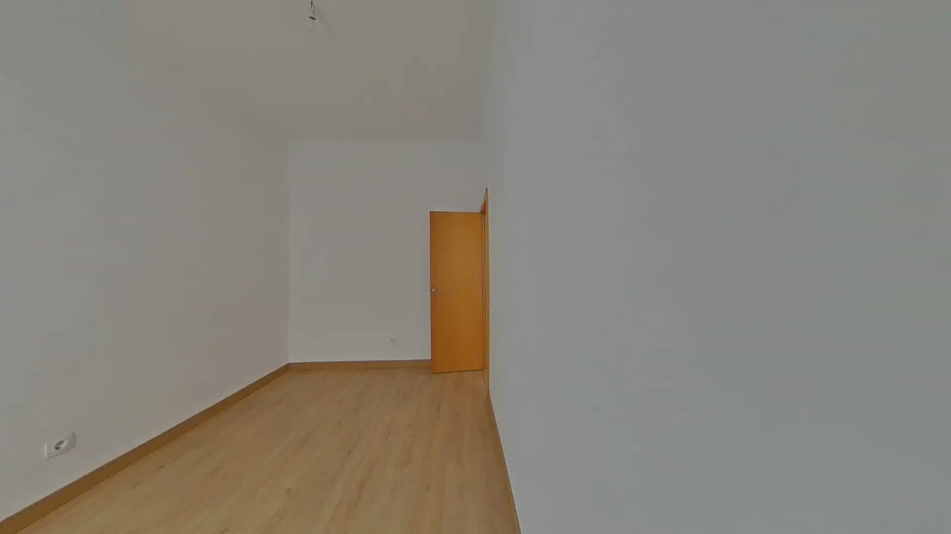 Bedroom of Flat for sale in Valencia