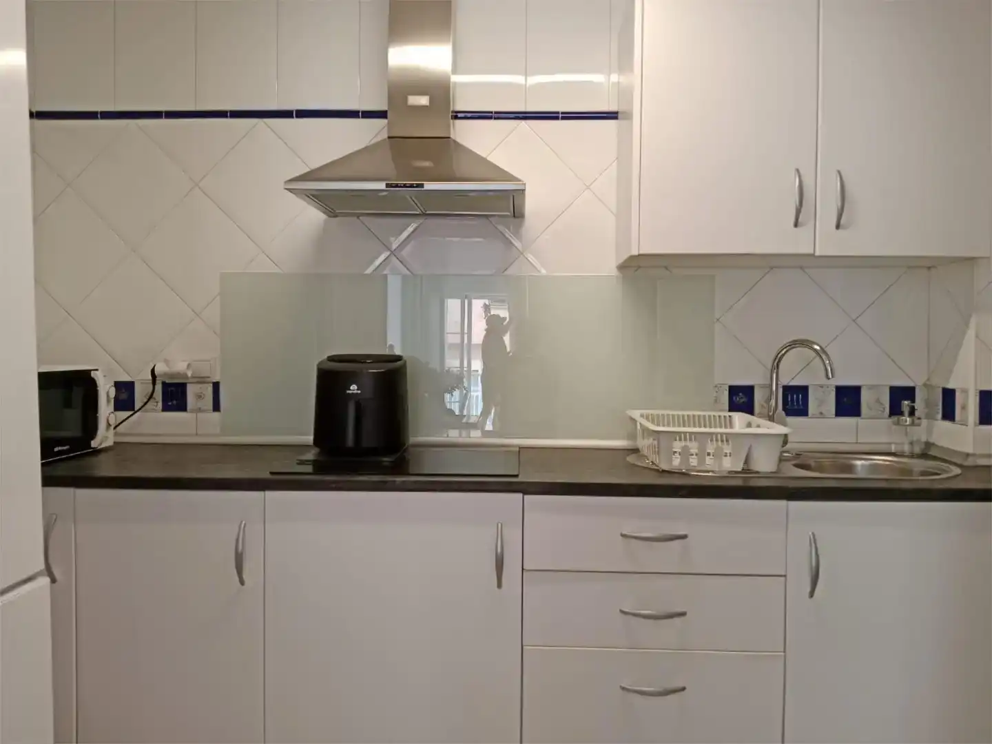 Cuina de Apartament en venda en Roquetas de Mar amb Aire condicionat