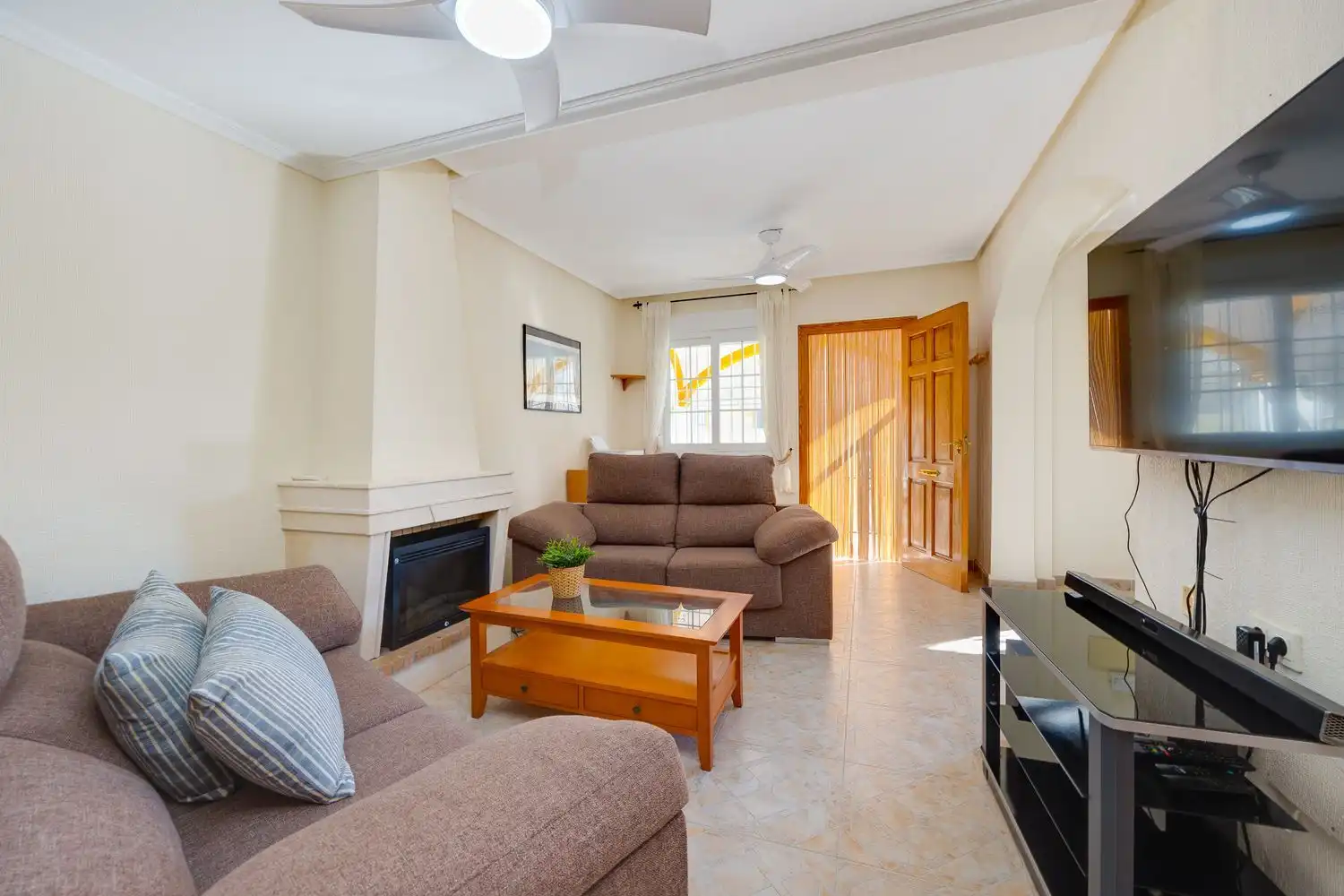 Casa aparellada amb terrassa en venda a Calle Cuerda 5, imagen 10