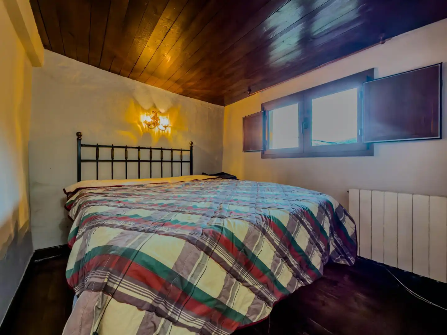 Habitación de Casa adosada en venta en Merindad de Valdeporres con Calefacción