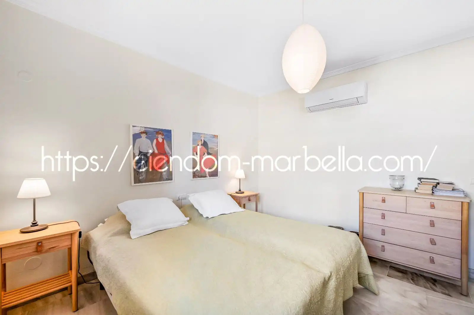 Bedroom of Apartments for sale in Marbella  with Air Conditioner, Heating and Terrace