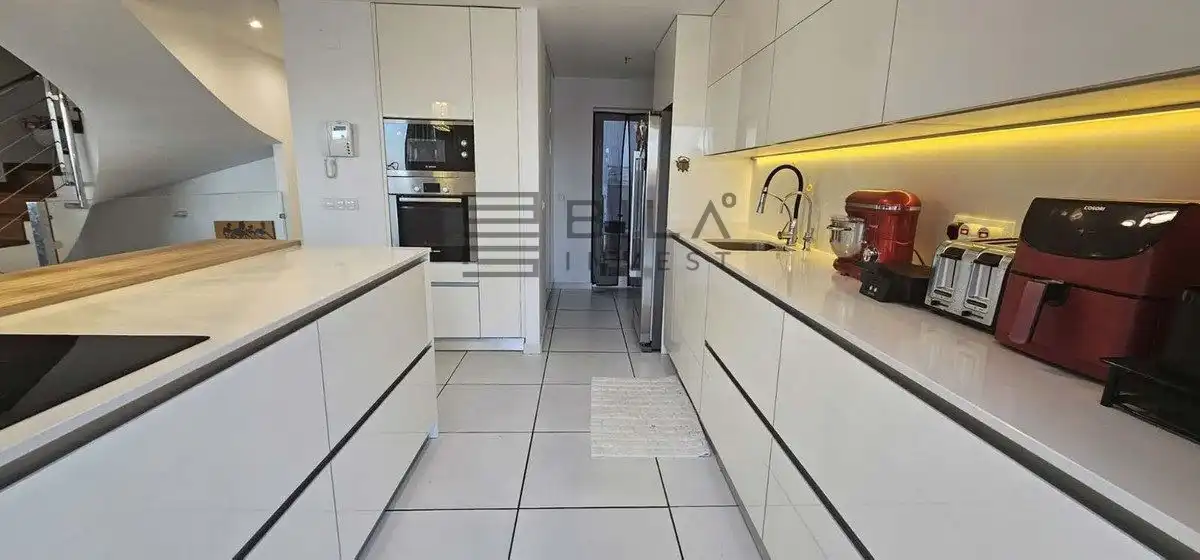 Chalet con piscina en venta en de la Estacion, imagen 17