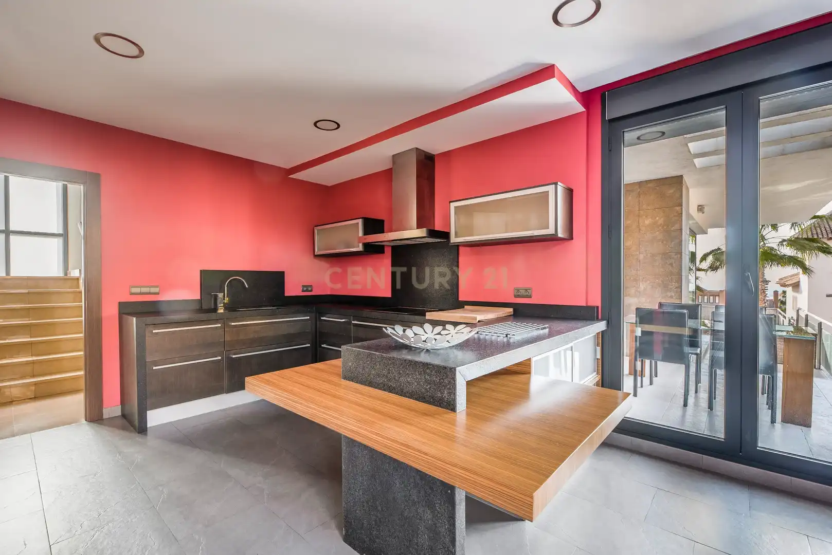 Kitchen of Houses for rent in La Zubia  with Air Conditioner, Private garden and Storage room