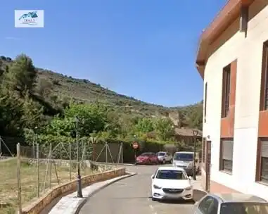 Flat for sale in Calle CARRACASTILLO