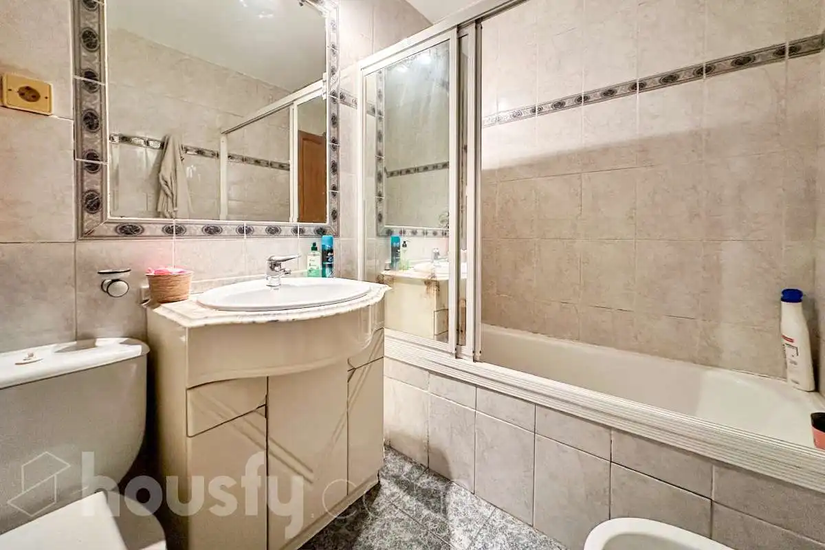Detached homes for sale in Calle del Grabado, Sector 3