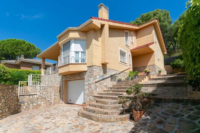 Casa-chalet en Venta en Valdemaqueda