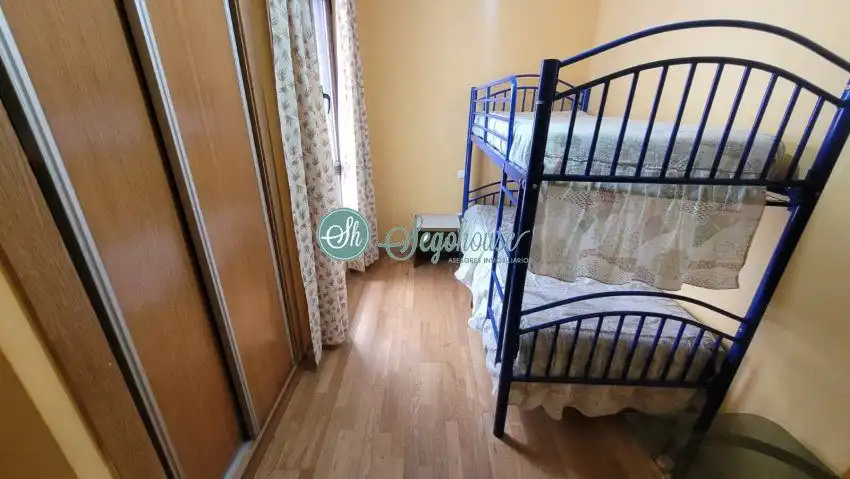 Habitación de Piso en venta en Cantimpalos con Calefacción