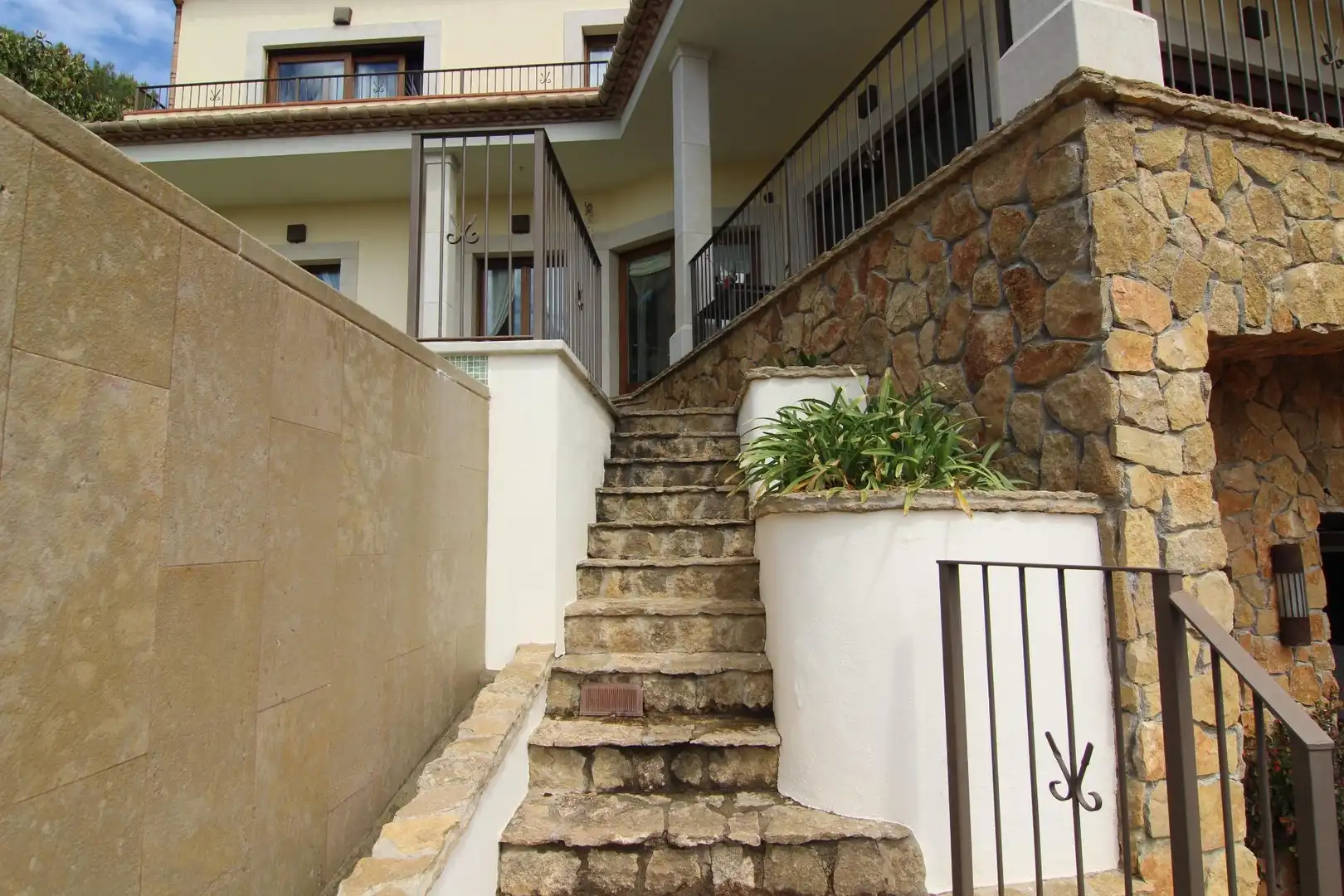Detached house with terrace for sale in Olivella, imagen 5