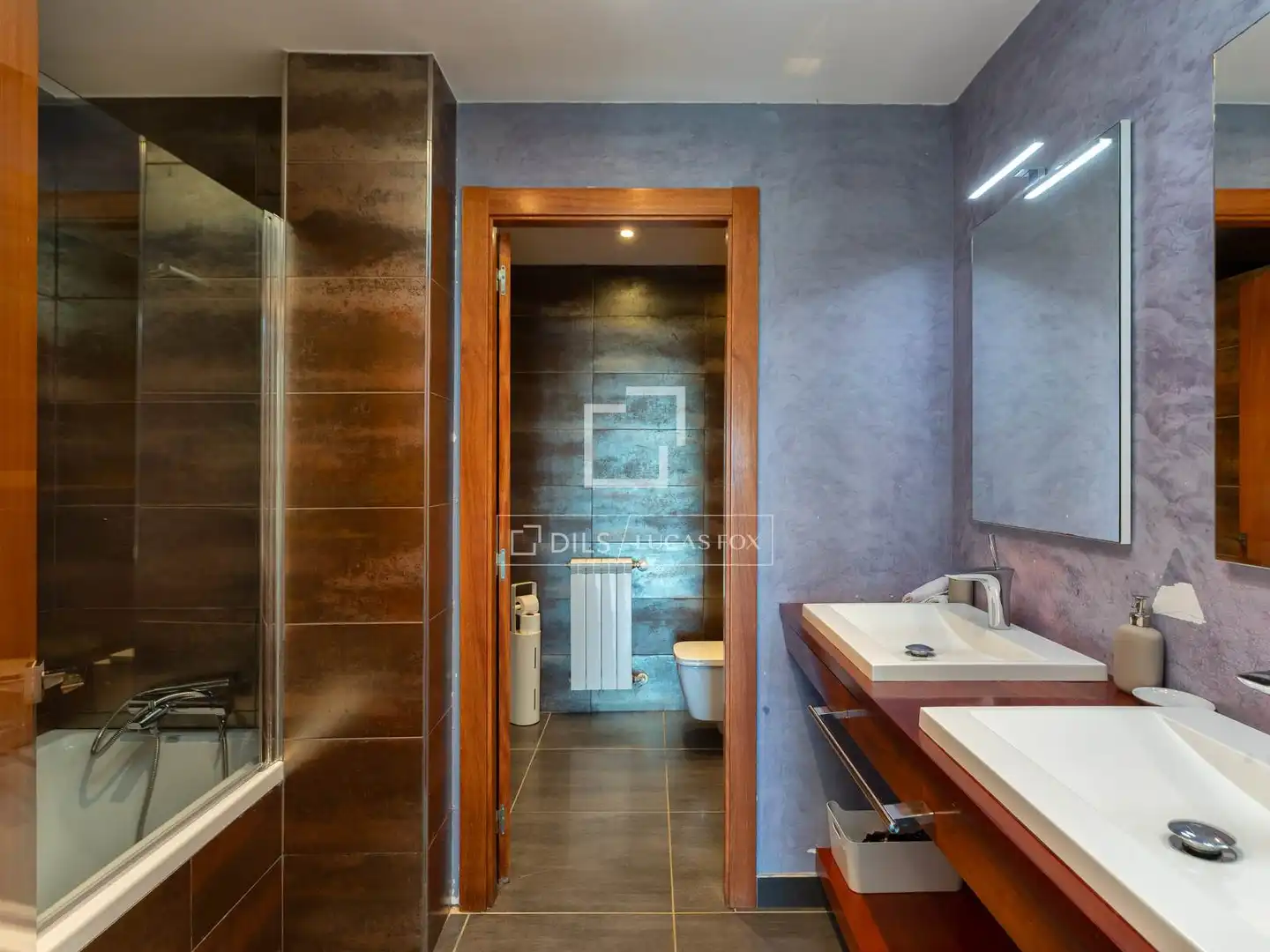 Badezimmer von Haus oder Chalet zum Verkauf in Begur mit Klimaanlage, Heizung und Privatgarten