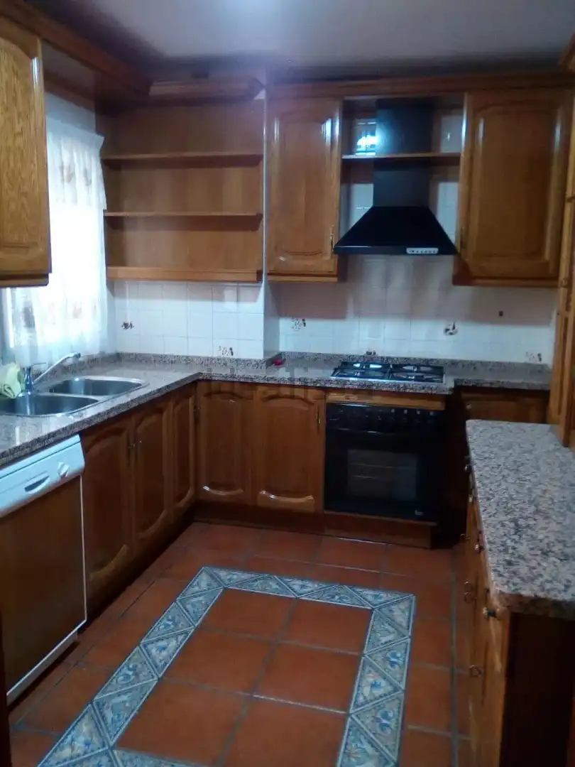 Kitchen of Flat for rent in Granada  with Furnished, Washing machine and Balcony