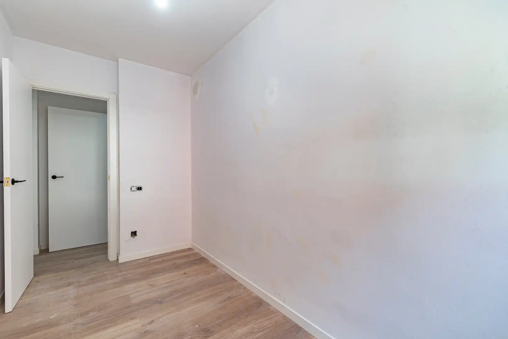Wohnung zum Verkauf in Mataró mit Parkett, Terrasse und Balkon