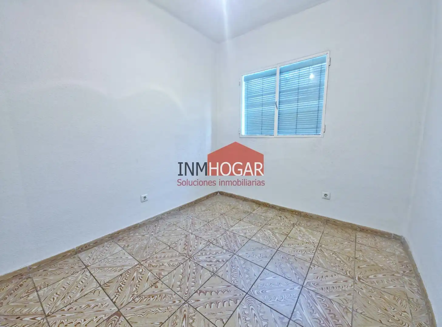 Schlafzimmer von Wohnung zum Verkauf in Ávila mit Möbliert
