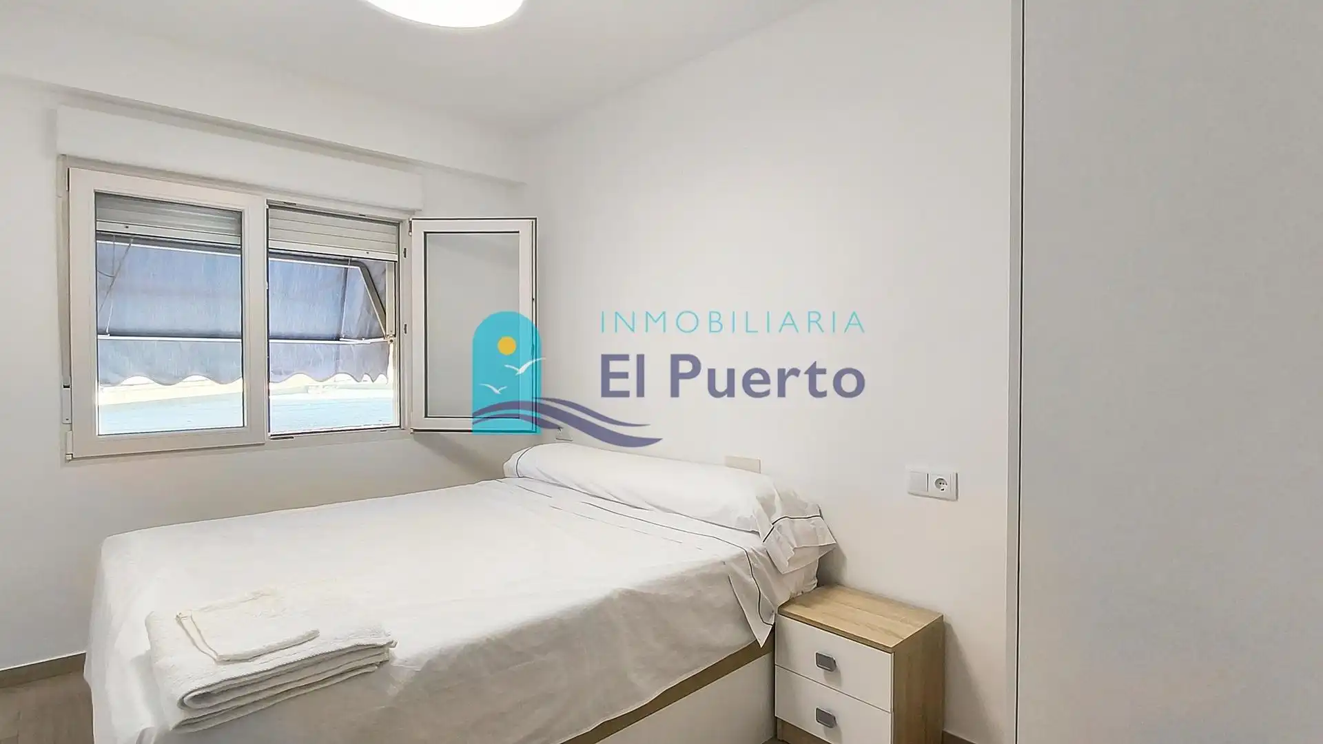 Dormitori de Apartament en venda en Puerto de Mazarrón