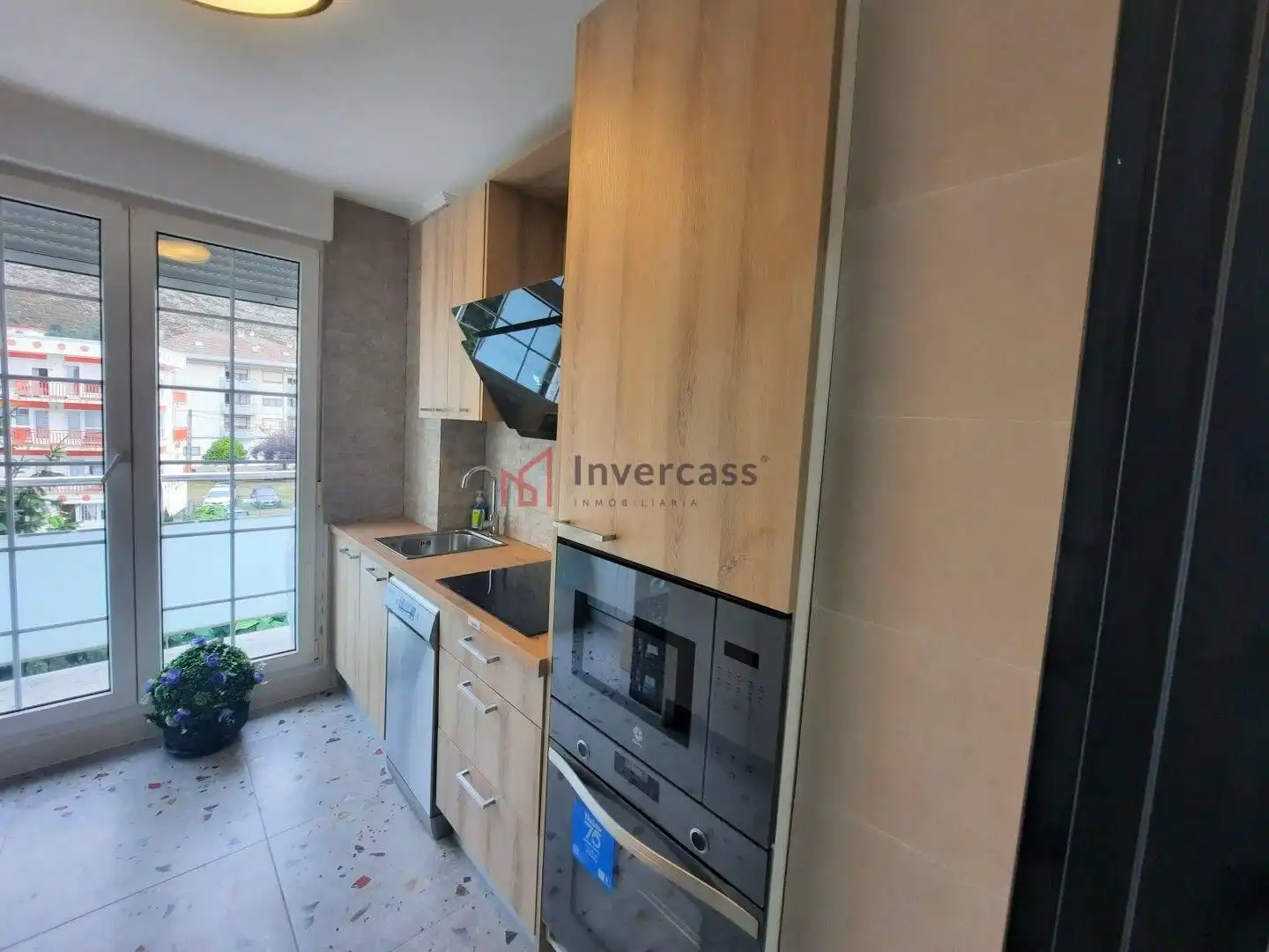 Cocina de Piso en venta en Castro-Urdiales con Calefacción y Trastero