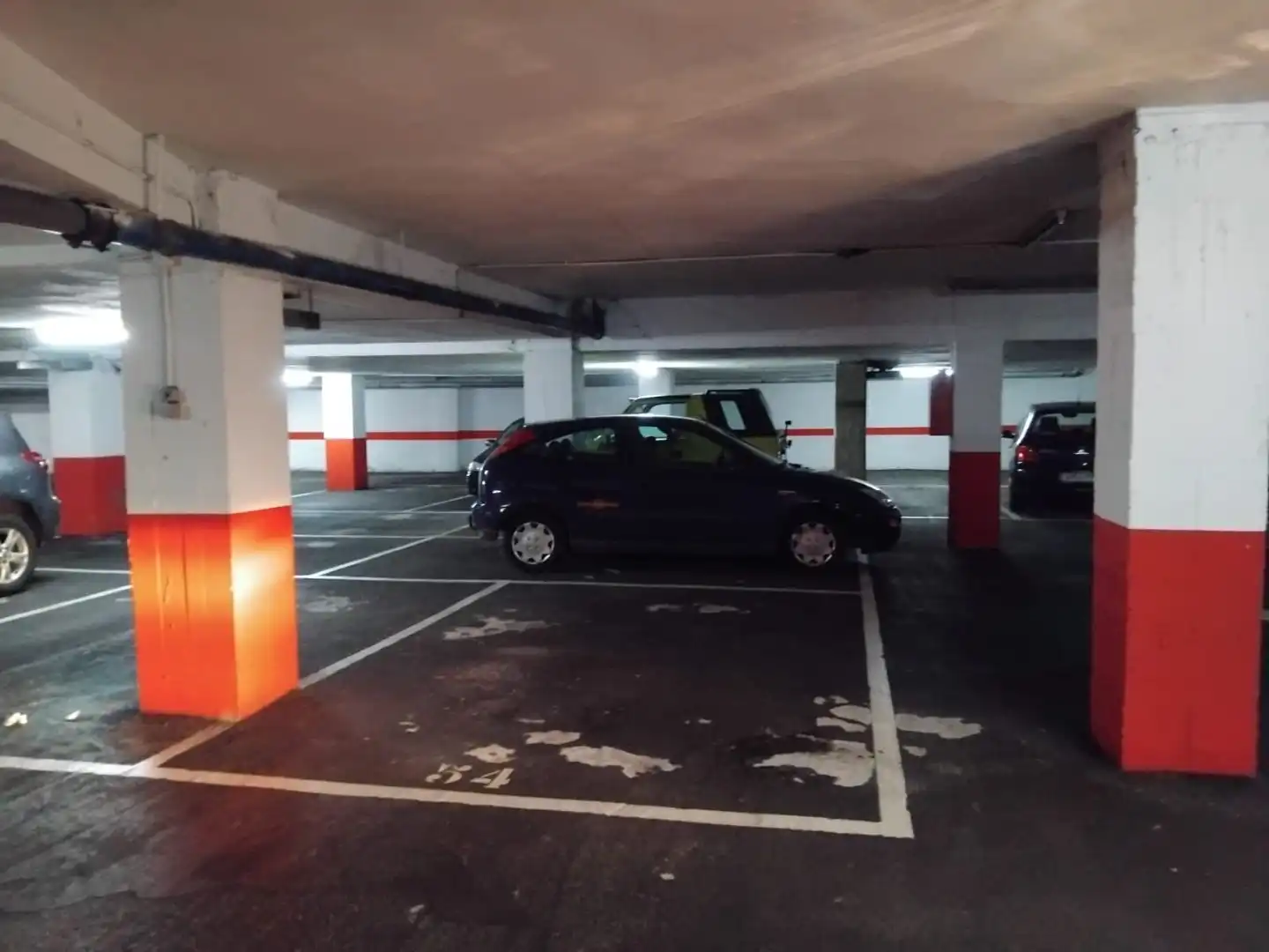 Parking de Garaje de alquiler en Torrelavega 