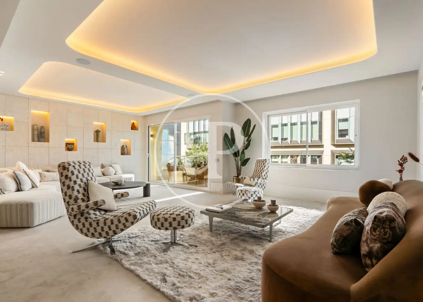 Piso con ascensor en venta en C. del Pinar, imagen 8