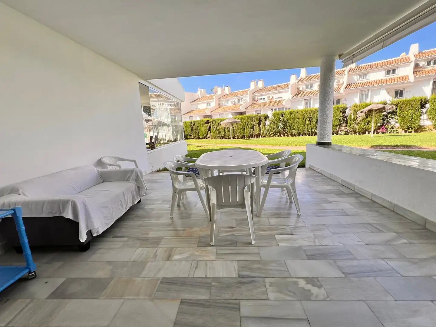 Apartamento de alquiler en Mar de Calahonda, 3, Calahonda