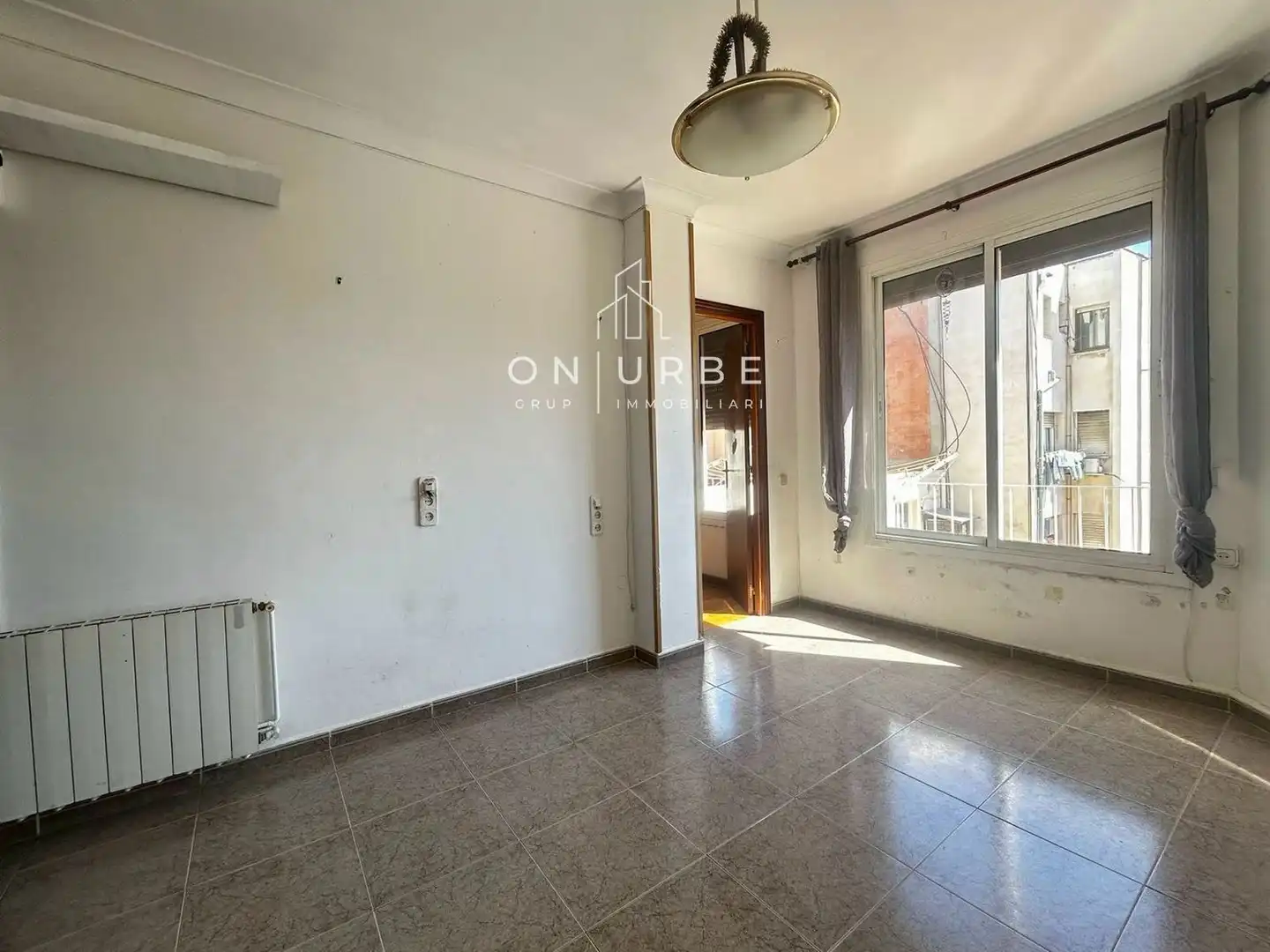 Piso en venta en CALLE D'ENTENÇA, La Nova Esquerra de l'Eixample
