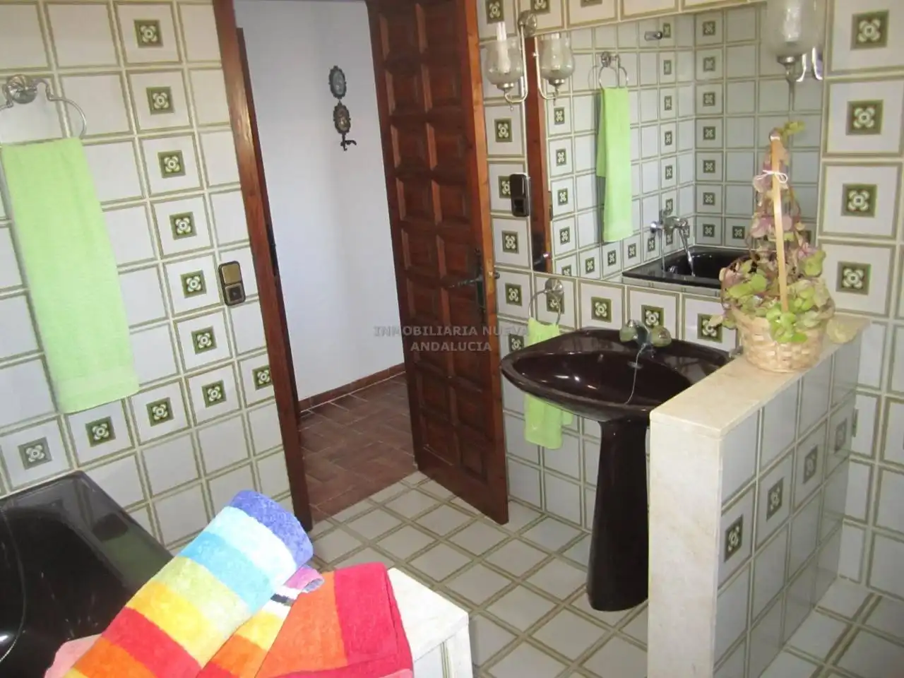 Baño de Casa o chalet de alquiler en Almería con Terraza y Amueblado