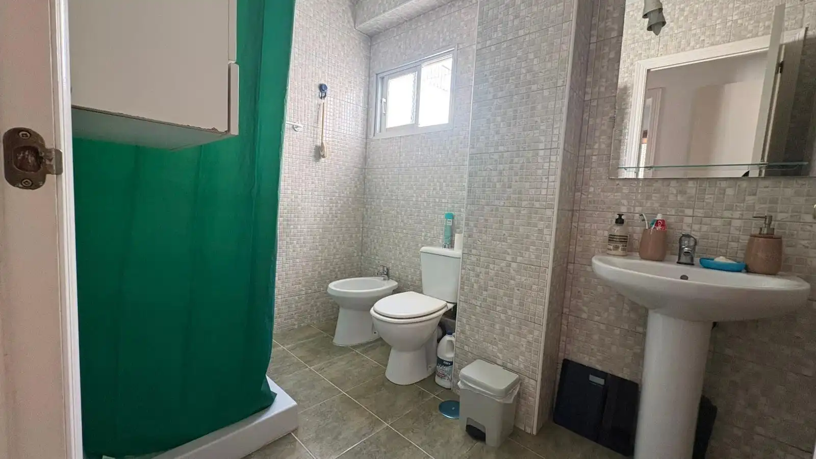 Bathroom of Flat for sale in Sevilla