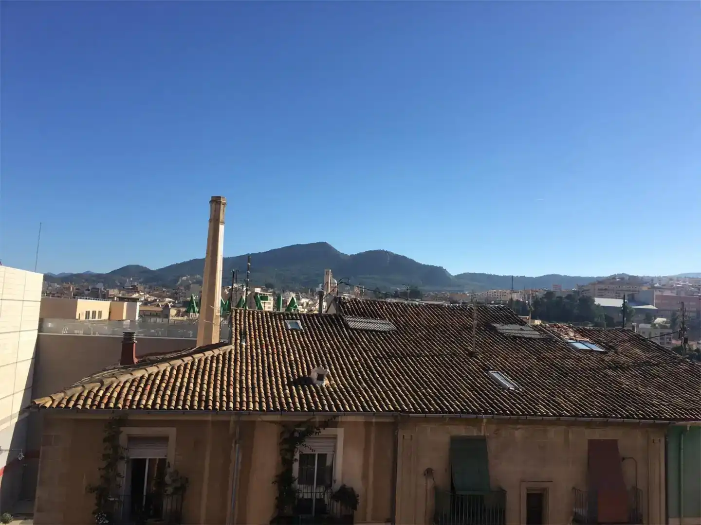 Außenansicht von Wohnung zur Miete in Alcoy / Alcoi mit Balkon